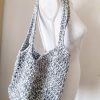 Borsa geometrica bianco grigio - immagine 5