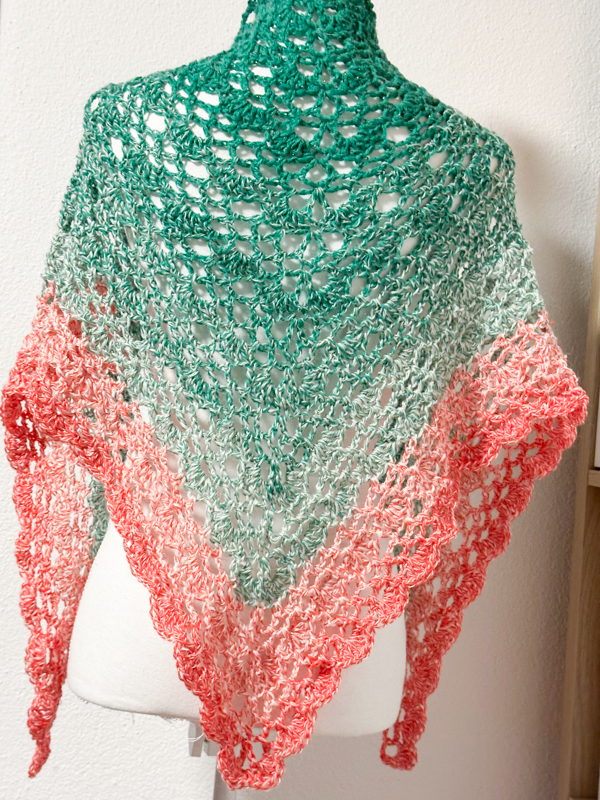 Scialle uso sciarpa verde rosso lamé