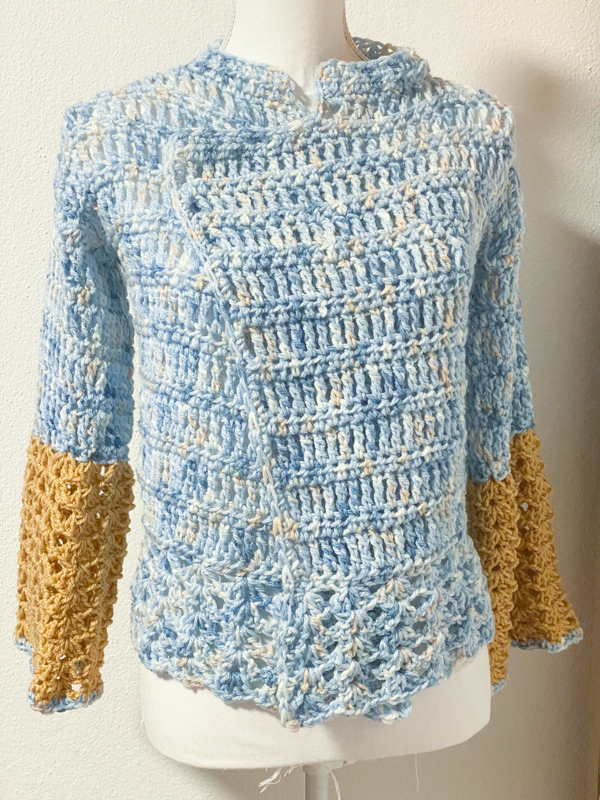 Cardigan azzurro pastello